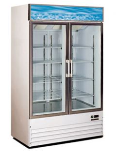 Metalfrio Upright Freezer w/ 2 Glass Doors & 8 Shelves, 32 cu ft, White