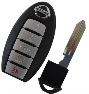 2014 Nissan Altima Remote Key combo w/ Engine Start   Used