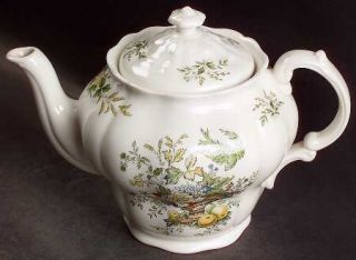 Royal Doulton New Hampshire Teapot & Lid, Fine China Dinnerware   Majestic Colle