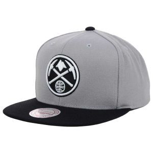 Denver Nuggets Mitchell and Ness NBA Team BW Snapback