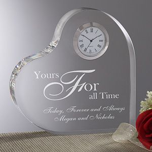 Personalized Romantic Heart Clock   A Time for Love Design