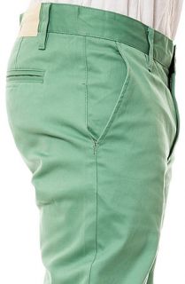 Altamont Pants Davis Slim Chino in Light Green