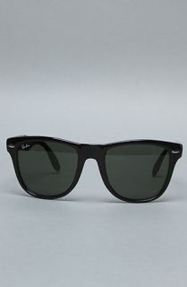 Ray Ban The 54mm Wayfarer Folding Sunglasses in Black