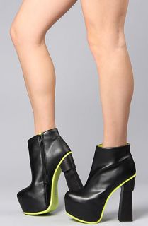 DV8 by Dolce Vita Leather Boot in Black