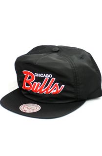 123STRAPBACKS Chicago Bulls Nylon Zip Back HatBlack