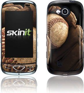 Sports   The Baseball Mitt   Samsung Reality U820   Skinit Skin Cell Phones & Accessories