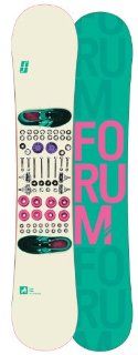 Forum Star Snowboard 142 Womens  Freeride Snowboards  Sports & Outdoors