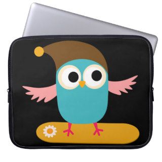 Owl on Snowboard, Sports Computer Sleeve