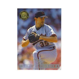 1995 Ultra Gold Medallion #6 Mike Mussina Sports Collectibles