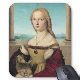 dama col liocorno by Raffaello Sanzio da Urbino Mousepad