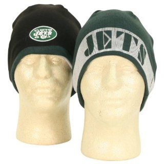 NFL "Stencil" Reversible Winter Knit Beanie   New York Jets  Sports Fan Beanies  Sports & Outdoors