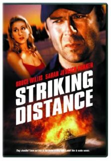 Striking Distance Bruce Willis, Tom Sizemore, Dennis Farina, Robert Pastorelli  Instant Video