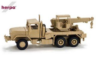 Recovery Truck Type M936 A1 539 US Army Toys & Games