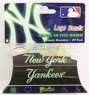 New York Yankees Glow Baseball Bandz Silly Bands 20PK Toys & Games