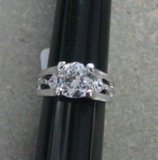 R.S. Covenant 568 Round Cut CZ Silver Size 6 Jewelry