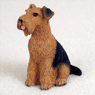 Airedale Terrier Miniature Dog Figurine   Collectible Figurines