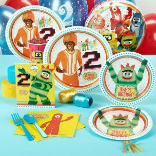 Yo Gabba Gabba 2nd Birthday Standard Party Pack for 8 Party Accessory Toys & Games