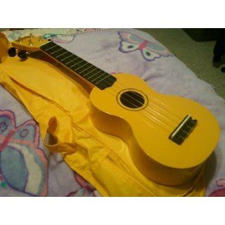 Mahalo U 30YW Painted Economy Soprano Ukulele (Yellow) Musical Instruments