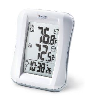 Oregon Scientific RMR682A Wireless Indoor/Outdoor Thermometer with Self Setting Atomic Clock  