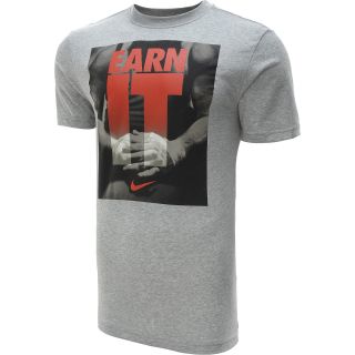 NIKE Mens Earn It Short Sleeve T Shirt   Size Medium, Grey/crimson