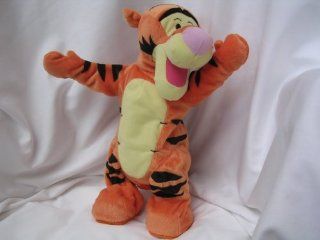 Disney Tigger Get Up 'n Bounce Collectible Fisher Price 2002 Toys & Games