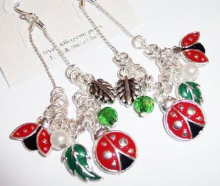 Ladybug Charm Earrings Dangle Red Green Silver Cute New [Jewelry] Jewelry