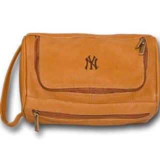 MLB New York Yankees Tan Leather Shaving Kit Sports & Outdoors