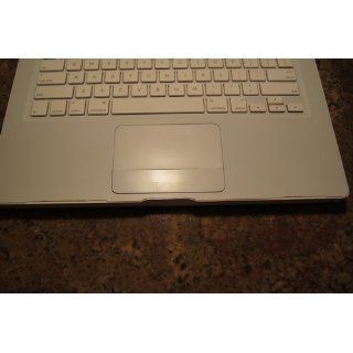 Apple MacBook MB881LL/A 13.3 Inch Laptop (OLD VERSION)  Notebook Computers  Computers & Accessories