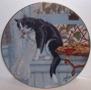 Company's Coming by Lowell Davis; Cat Tales Collector Plate   Commemorative Plates