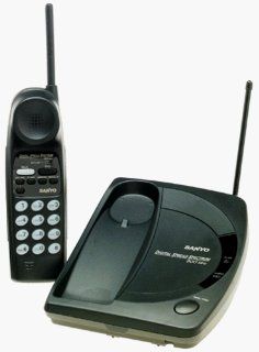 Sanyo CLT 908 900 MHz Digital Spread Spectrum Cordless Phone  Cordless Telephones  Electronics