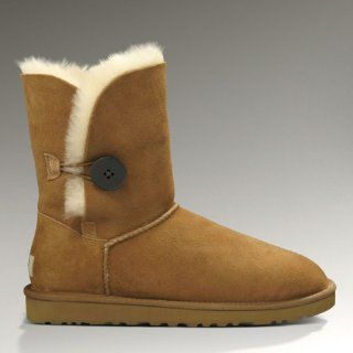 Women's Ugg Bailey Button 5803 Chestnut Boots Size 7  Equestrian Boots  Sports & Outdoors