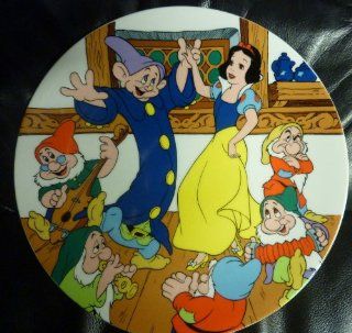 Disney SNOW WHITE AND THE SEVEN DWARFS "THE DANCE" Collectible Plate BY WALT DISNEY 1980'S  Other Products  
