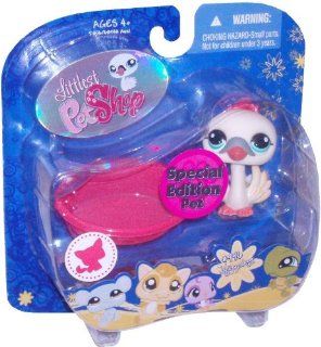 Littlest Pet Shop Assortment 'B' Series 3 Collectible Figure Swan (Special Edition Pet) Toys & Games
