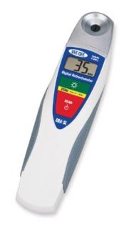 Vee Gee Scientific CDX SL Digital Refractometer, with Salinity Scale, AAA Battery, 0 100, +/ 1 Accuracy, 1 Resolution Science Lab Refractometers