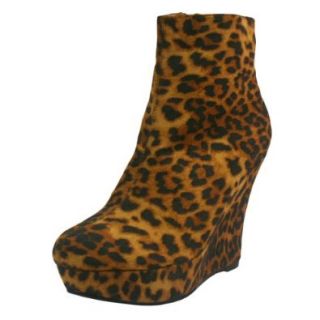 Luxury Divas Cheetah Print Wedge High Heel Ankle Boots Size 5.5 Shoes