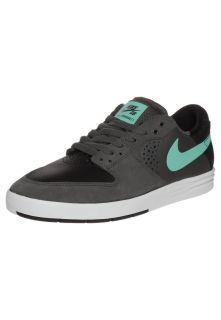 Nike SB   PAUL RODRIGUEZ 7   Skater shoes   grey
