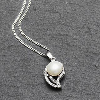 curved crystal and pearl necklace by queens & bowl