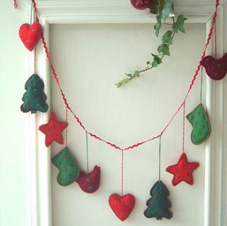 felt christmas garland by cherish