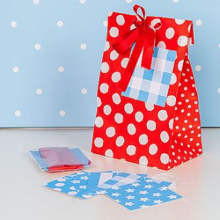 red easy wrap gift bag by dots and spots