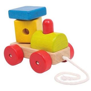 wooden pull along train toy by sleepyheads
