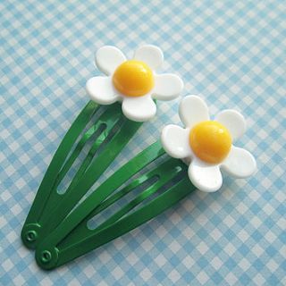 daisy flower snap hair clips by ilovehearts