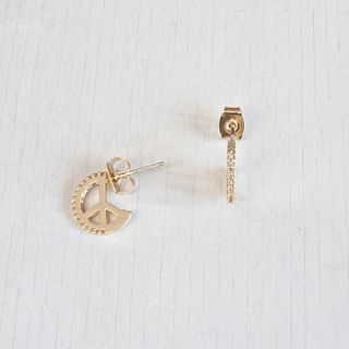 peace symbol stud earrings by norigeh