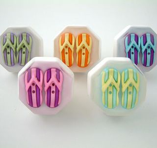 'flip flop' seaside inspired furniture knobs by candy queen designs