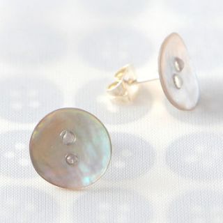handmade mother of pearl studs by button it