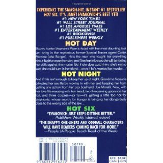 Hot Six (Stephanie Plum, No. 6) (Stephanie Plum Novels) Janet Evanovich 9780312976279 Books