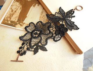 floral lace bracelet by la belle et la bete