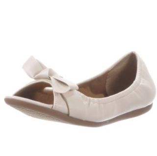 Ellen Tracy Women's Ophelia Flats Cream Sz 8 Flats Shoes Shoes