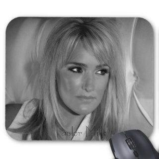 Taylor Mills b/w pic   mouse pad