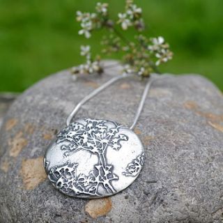 handmade silver cow parsley necklace by muriel & lily