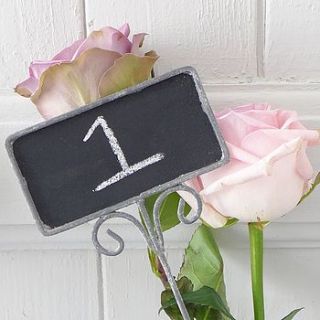 chalk board label on stem by lilac coast weddings